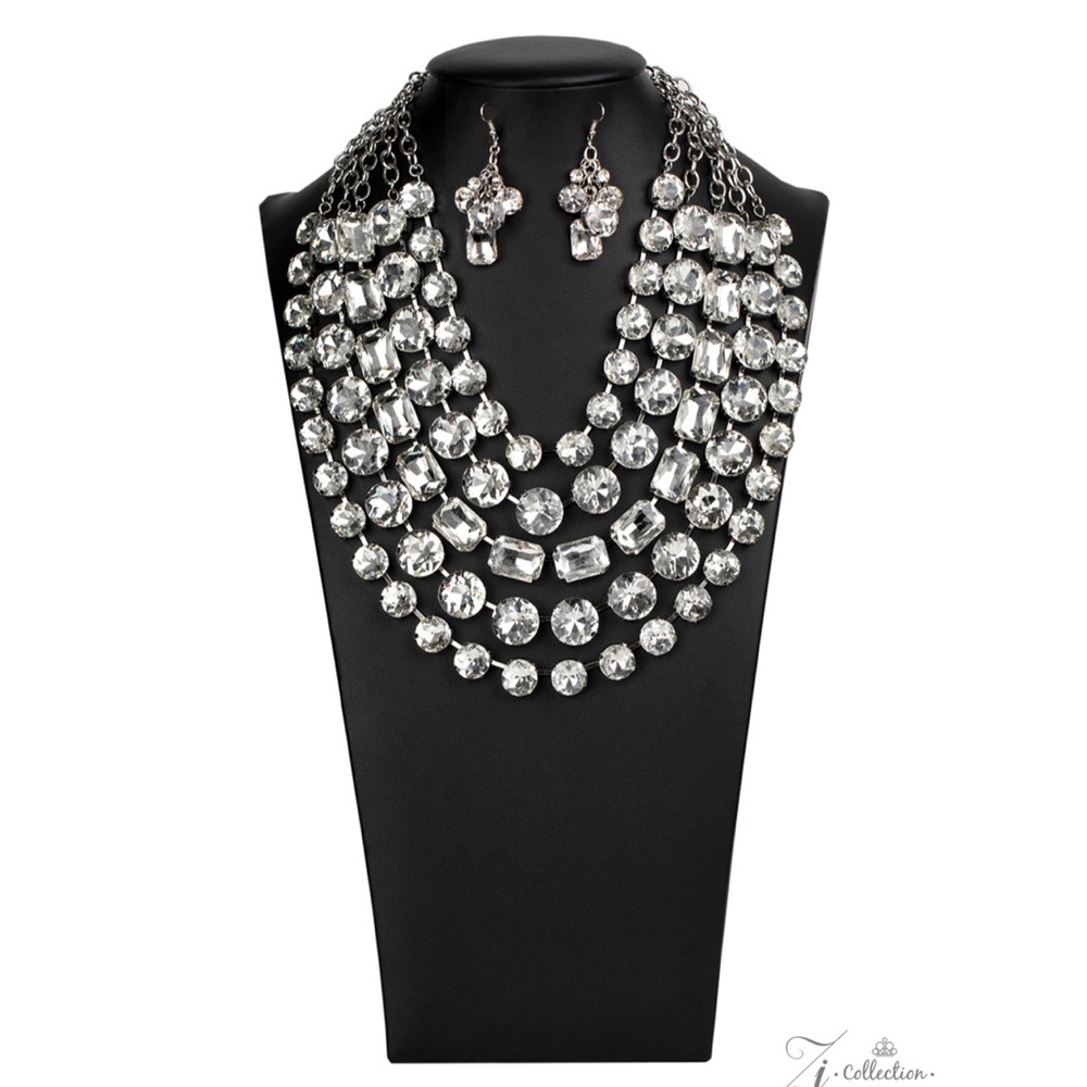 Irresistible Zi collection necklace with earrings